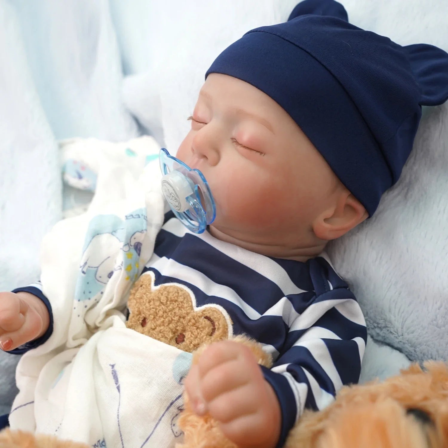 Bebê Reborn Realista Miguel